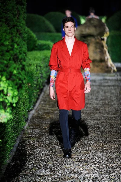 Look 21